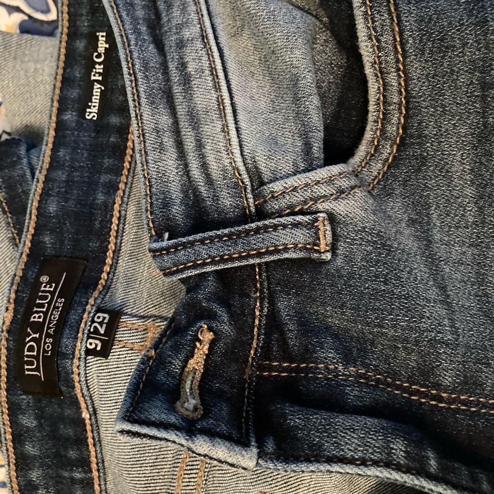 Judy blue cropped jeans